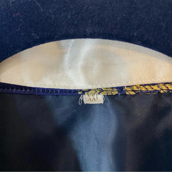 Vintage Asian Smoking Jacket Embroidered Dragon 🐉 - Picture 3 of 16